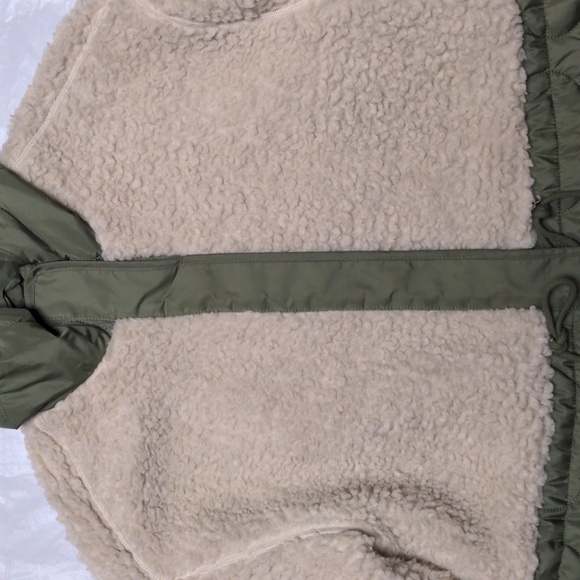 Old Navy Sherpa Quilted Hybrid Coat Green Tan Hooded Size Medium - Picture 5 of 8
